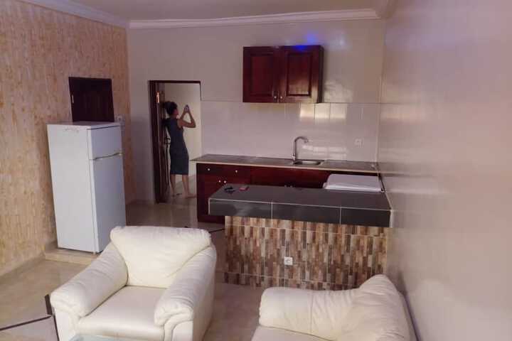 Room 2 of 19