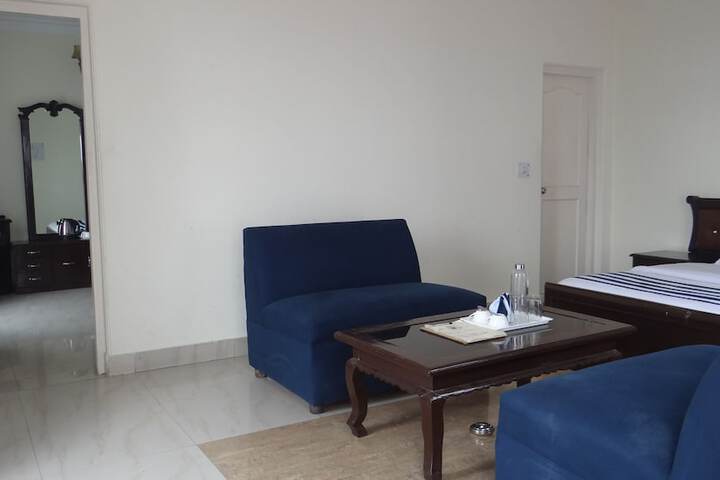 Room 35 of 113