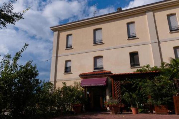 Albergo Ristorante Mediterraneo