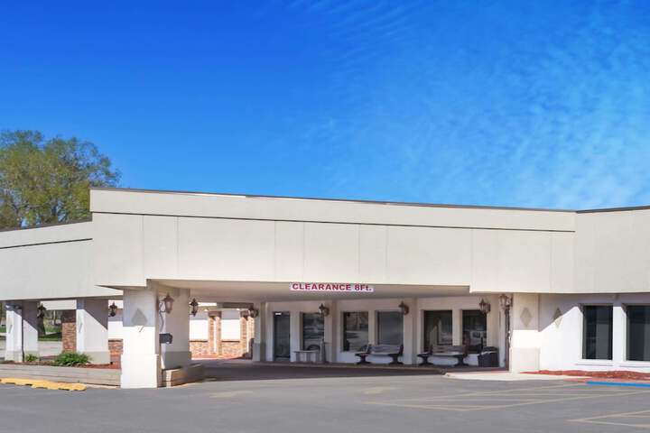 AmericInn by Wyndham Janesville