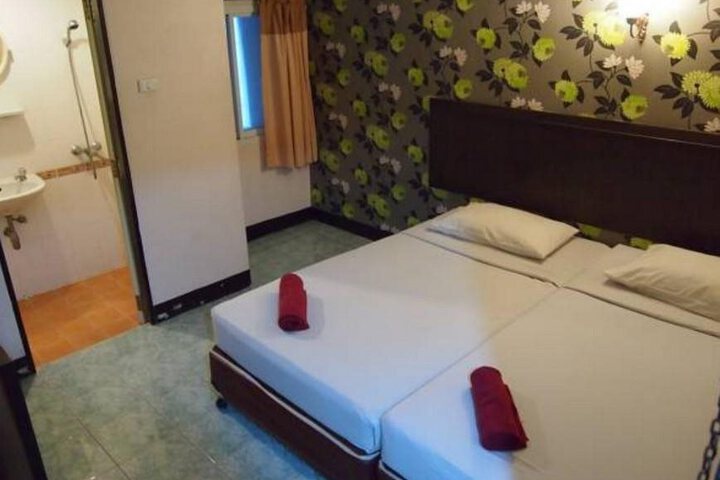 Photo 7