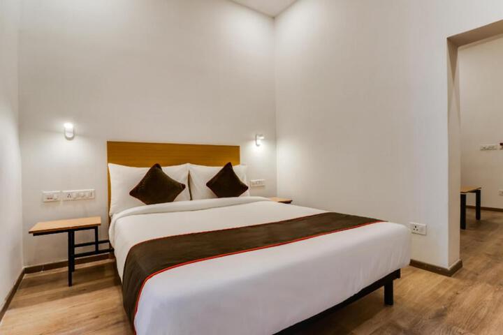 Townhouse Gandhi Hall