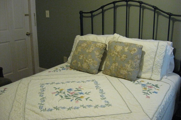 Room 12 of 114