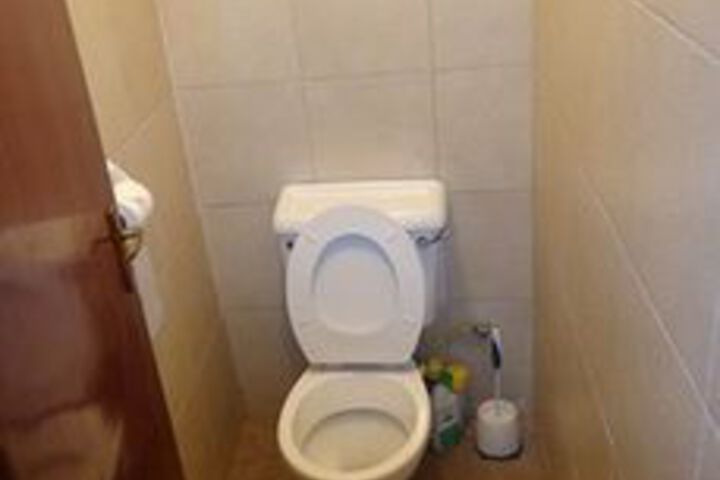 Room 2 of 15