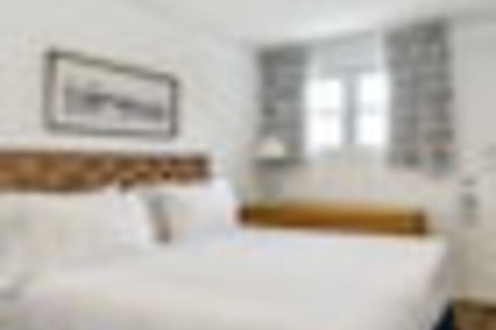 Room 278 of 549