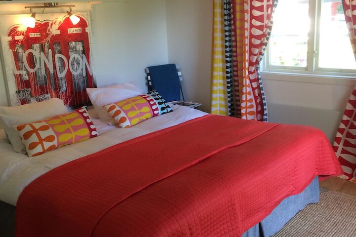 Room 5 of 30