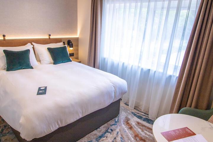 Room 20 of 85