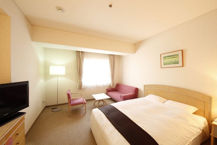 Room 8 of 41