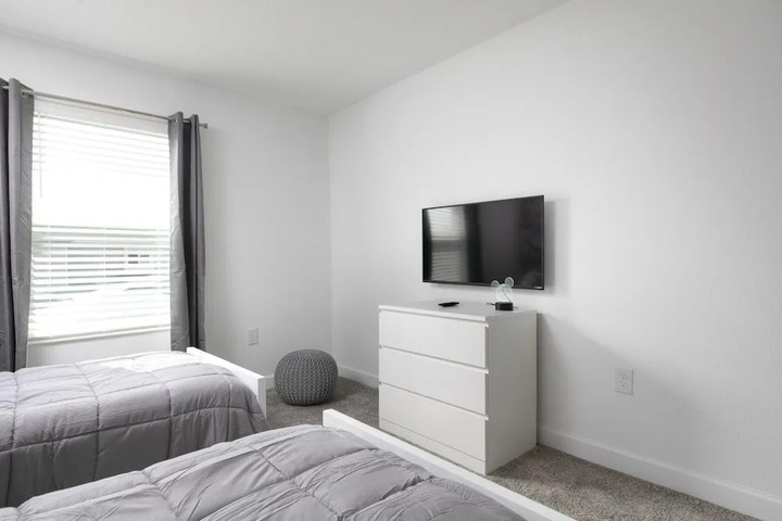Room 5 of 21