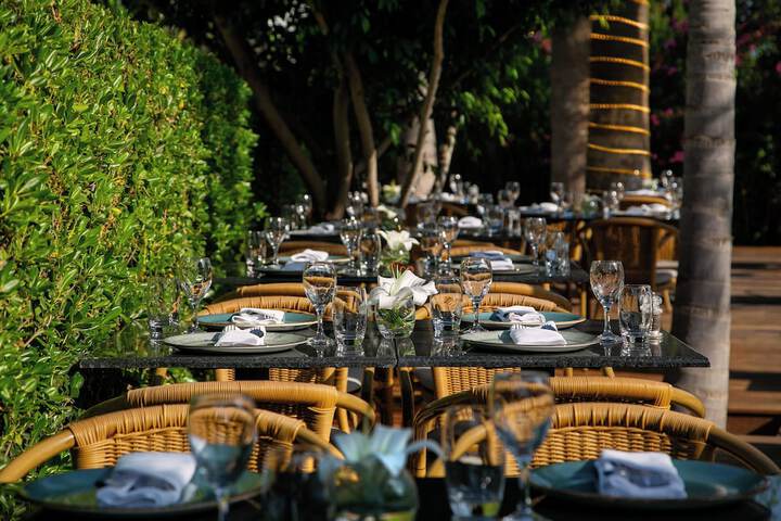 Dining 80 of 115