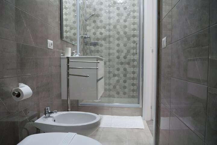 Room 53 of 71