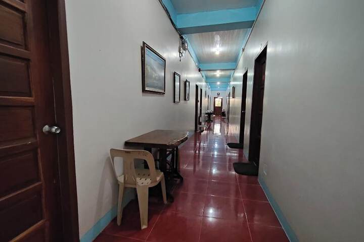 Ballroom/Hall 32 of 39
