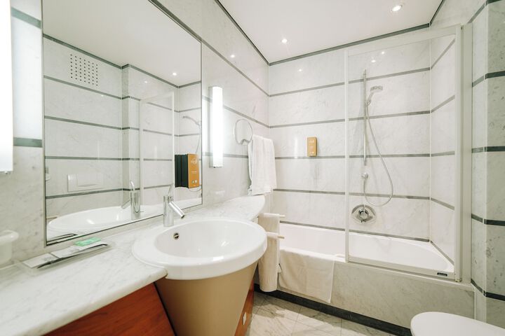 Clean Restrooms