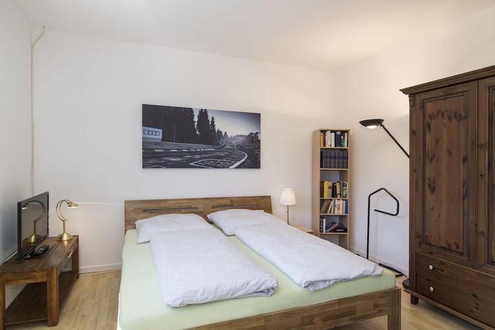 Room 4 of 56