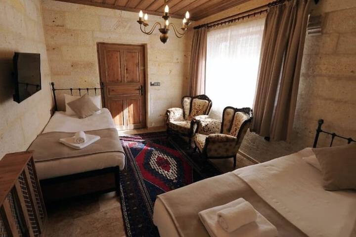 Room 29 of 120