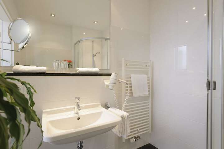 Bath Photo