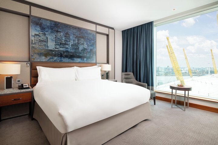 Room 40 of 347