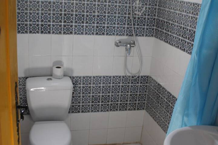 Room 123 of 153