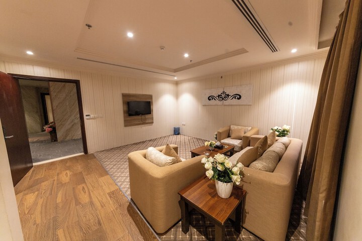 Room 48 of 114