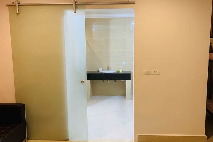 Room 20 of 52