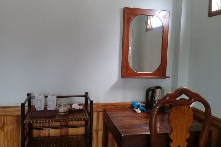 Room 17 of 78