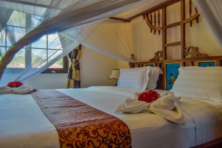 Room 10 of 23