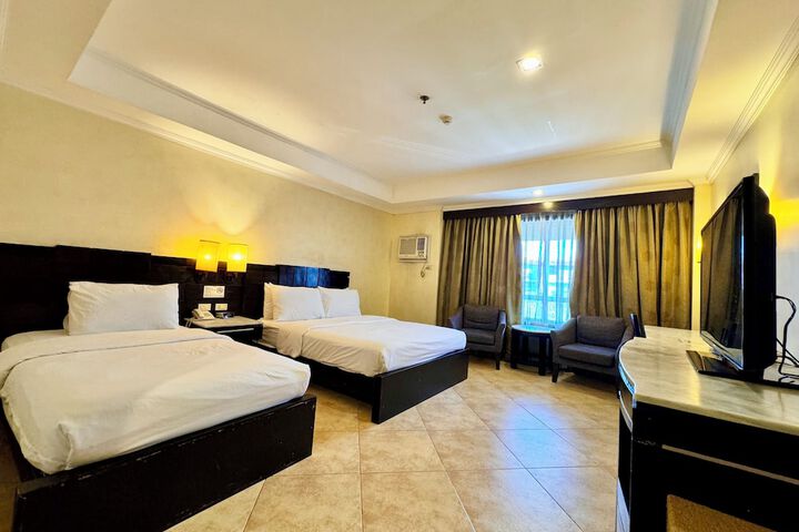 Room 3 of 29