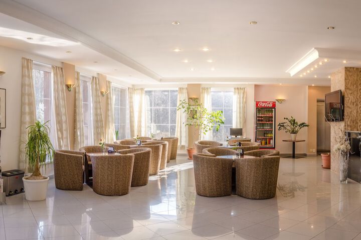 Reception hall