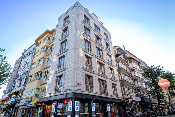 Lavin Hotel &  Suites in Istanbul