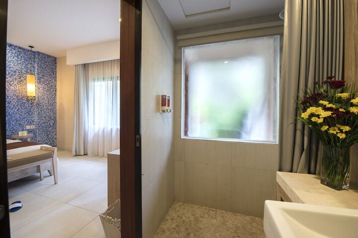 Bath Amenities
