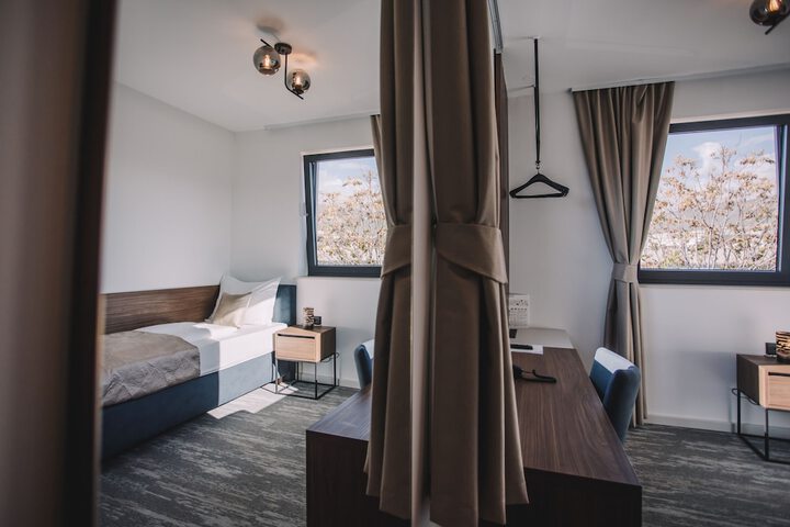 Room 9 of 58