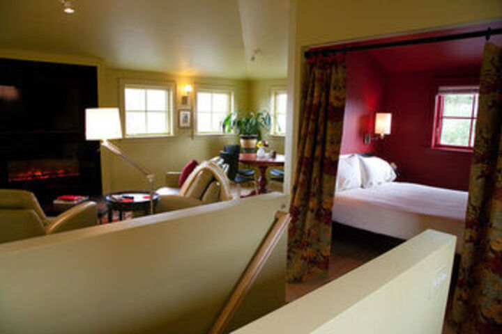 Room 21 of 29