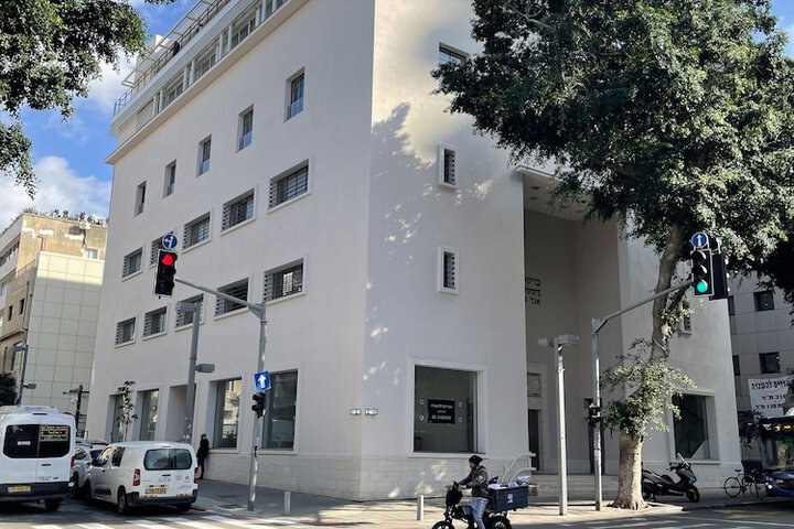 Hotel 63 of 63