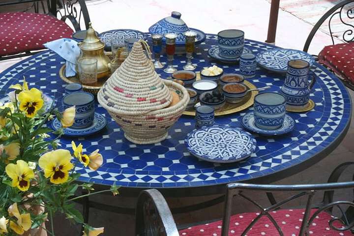 Breakfast area