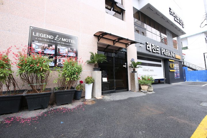 Legend Motel