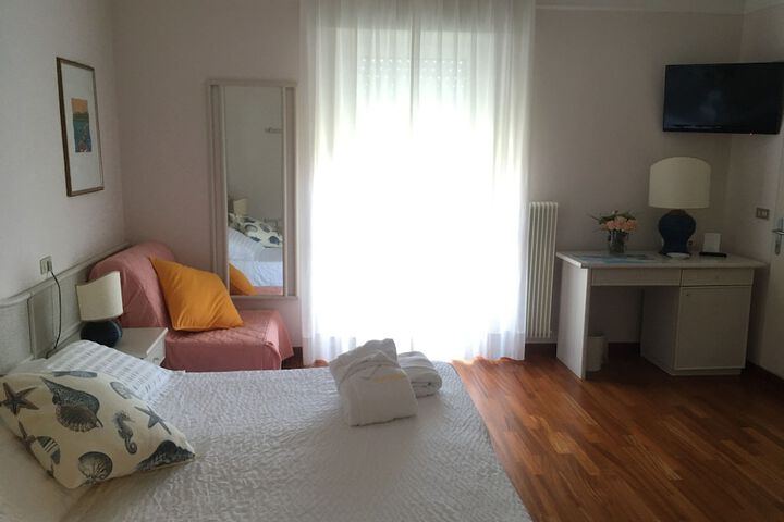 Room 14 of 54