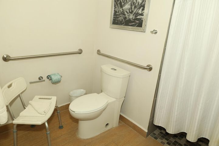 Room 29 of 48