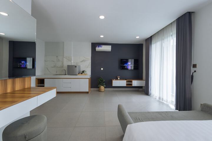 Room 10 of 63