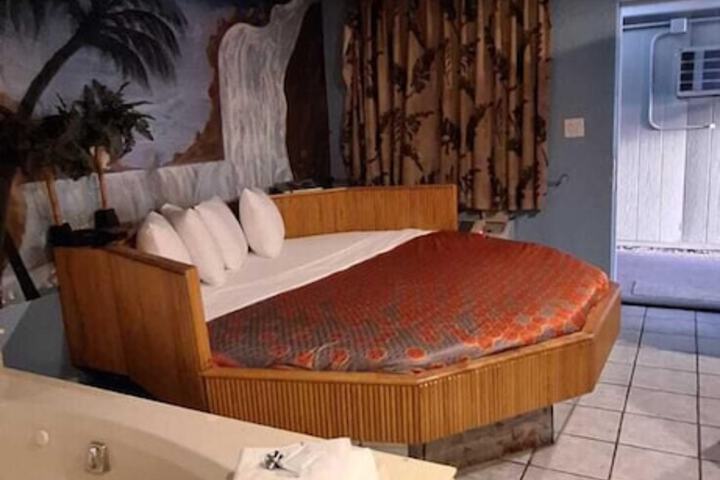 Hotel Interior 33 of 96