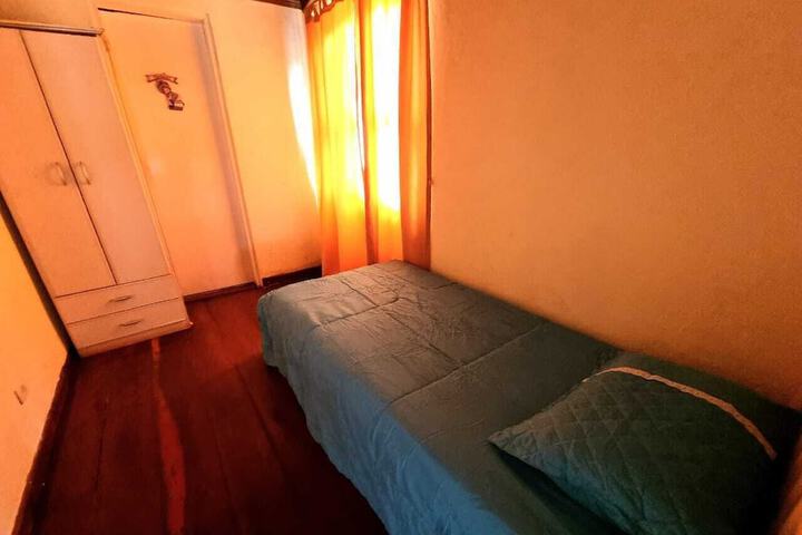 Room 33 of 83