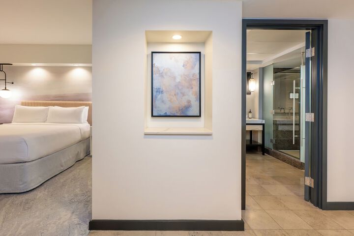 Room 50 of 170