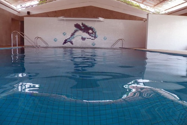 Pool 6 of 17