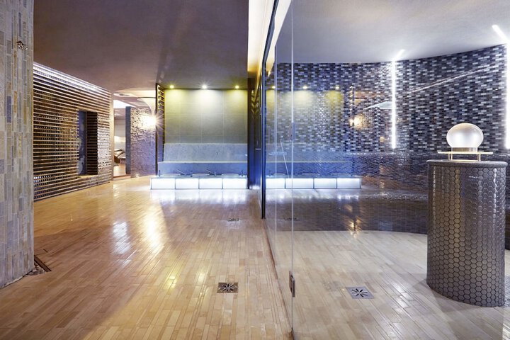 Spa 55 of 71