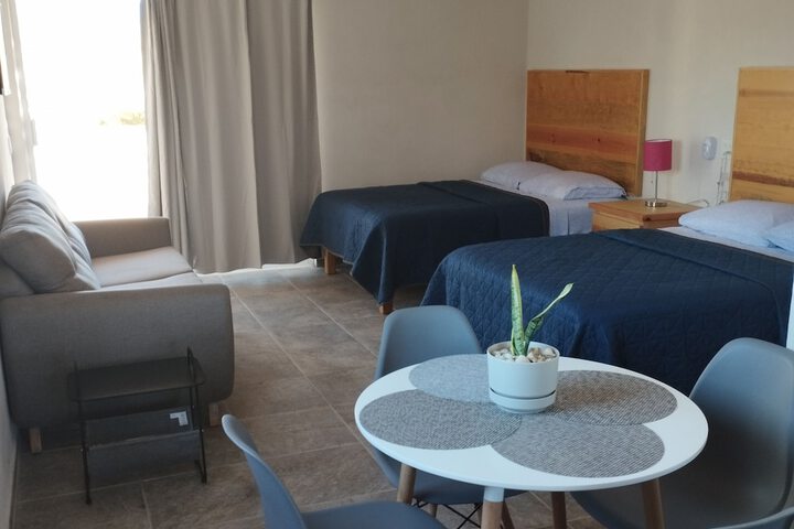 Room 6 of 53