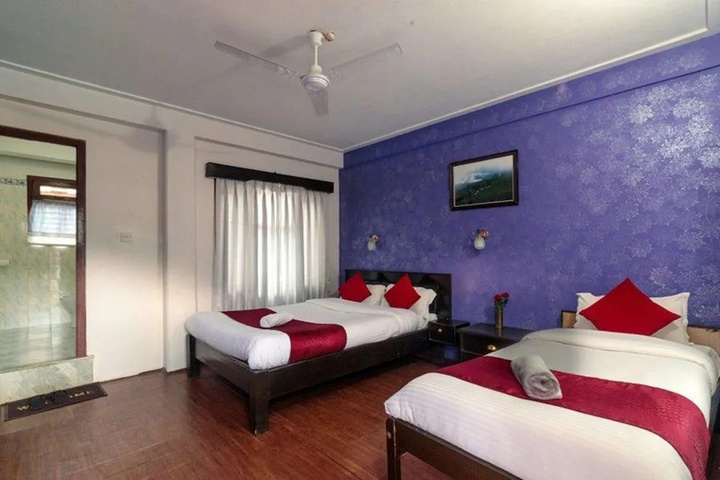 Room 5 of 15