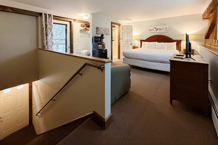Room 95 of 331