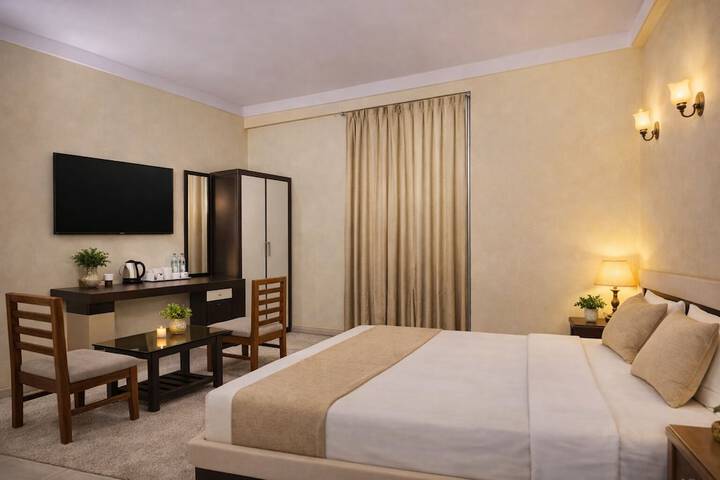 Room 14 of 64