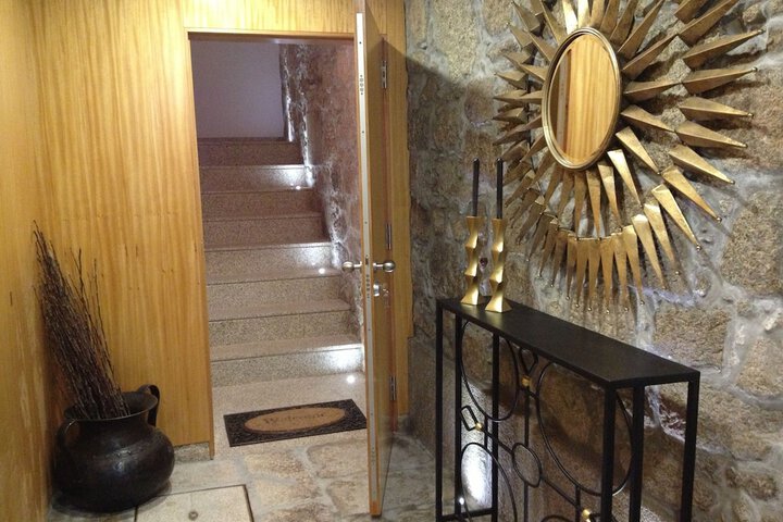 Hotel 2 of 78