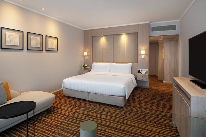 Room 65 of 277
