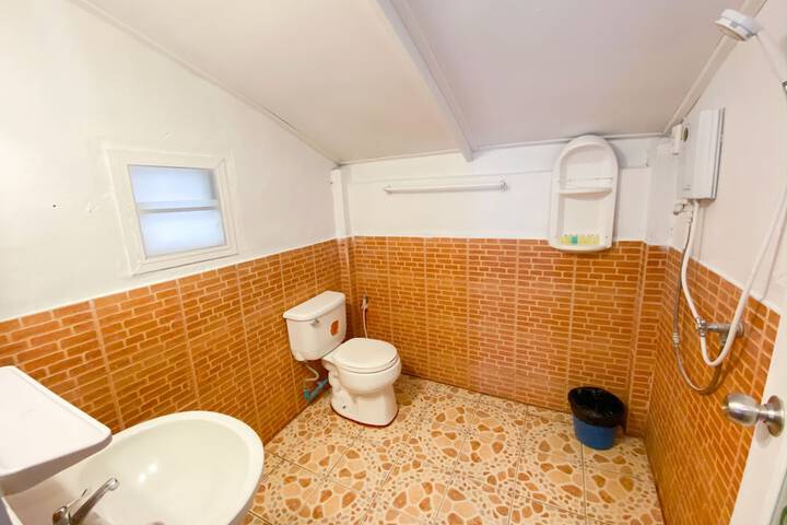Room 86 of 181